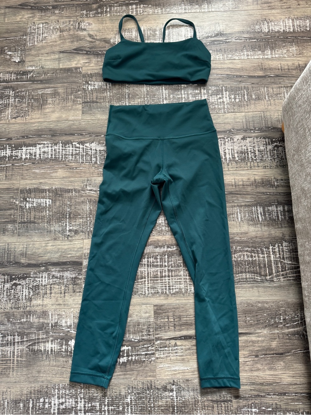 Lululemon wunder train set
